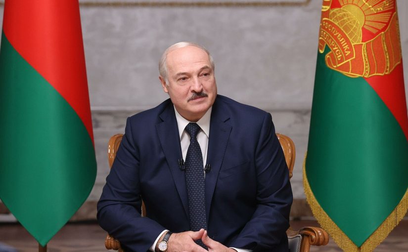 “Зачем вы издеваетесь над людьми?”: Александр Лукашенко – о принудительной вакцинации, штрафах за отсутствие масок и анонсированных рейдах милиции